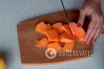 Заливной пирог с тыквой и яблоками - Шаг 1 Заливной пирог с тыквой и яблоками - Шаг 1