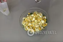 Заливной пирог с луком и яйцом за кефире - Шаг 6 Заливной пирог с луком и яйцом за кефире - Шаг 6