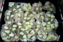 М'ясо по-французьки з курки з ананасом - Крок 5 М'ясо по-французьки з курки з ананасом - Крок 5