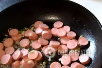 Омлет с сосисками - Шаг 4 Омлет с сосисками - Шаг 4