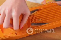 Картофельные чипсы в микроволновке - Шаг 3 Картофельные чипсы в микроволновке - Шаг 3