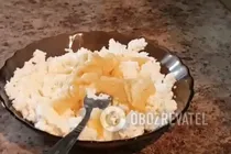 Сырники с бананом - Шаг 2 Сырники с бананом - Шаг 2