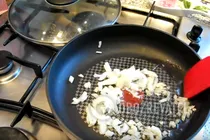 Слоеный пирог с грибами - Шаг 4 Слоеный пирог с грибами - Шаг 4