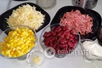 Салат із квасолею і кукурудзою - Крок 2 Салат із квасолею і кукурудзою - Крок 2