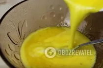 Дрожжевой пирог с яблоками - Шаг 4 Дрожжевой пирог с яблоками - Шаг 4