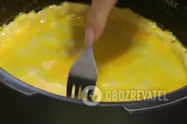 Цибулевий пиріг у мультиварці - Крок 12 Цибулевий пиріг у мультиварці - Крок 12