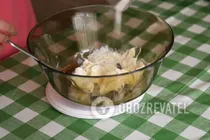 Луковый пирог с плавлеными сырками - Шаг 2 Луковый пирог с плавлеными сырками - Шаг 2