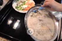 Консоме из курицы - Шаг 3 Консоме из курицы - Шаг 3