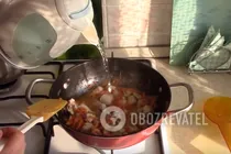 Тушковане м'ясо з картоплею - Крок 3 Тушковане м'ясо з картоплею - Крок 3