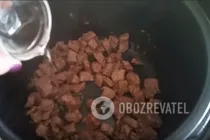 Тушковане м'ясо з картоплею в мультиварці - Крок 4 Тушковане м'ясо з картоплею в мультиварці - Крок 4