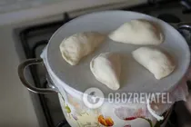 Вареники с вишнями на пару - Шаг 8 Вареники с вишнями на пару - Шаг 8