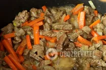 Тушковане м'ясо з картоплею та грибами - Крок 6 Тушковане м'ясо з картоплею та грибами - Крок 6
