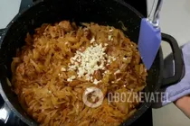 Тушеное мясо с квашеной капустой - Шаг 8 Тушеное мясо с квашеной капустой - Шаг 8