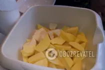 Тушкована свинина з картоплею в духовці - Крок 4 Тушкована свинина з картоплею в духовці - Крок 4