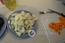 Тушеная говядина с черносливом - Шаг 2 Тушеная говядина с черносливом - Шаг 2