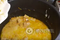 Тушкована свинина в мультиварці - Крок 7 Тушкована свинина в мультиварці - Крок 7