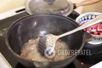 Жареное мясо с луком - Шаг 4 Жареное мясо с луком - Шаг 4
