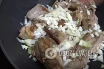 Тушеная баранина с черносливом и имбирем - Шаг 2 Тушеная баранина с черносливом и имбирем - Шаг 2