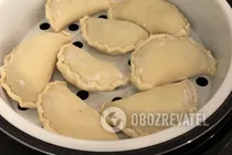 Вареники с капустой на пару - Шаг 11 Вареники с капустой на пару - Шаг 11