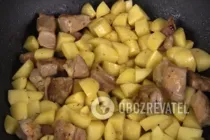 Жареная свинина с картошкой - Шаг 5 Жареная свинина с картошкой - Шаг 5