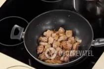 Смажена свинина на сковороді - Крок 7 Смажена свинина на сковороді - Крок 7
