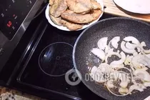 Рыба с ананасами в томатном соусе - Шаг 3 Рыба с ананасами в томатном соусе - Шаг 3