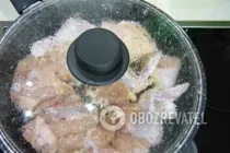 Жареная курица на сковороде - Шаг 4 Жареная курица на сковороде - Шаг 4