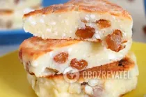 Сирники з родзинками та манкою - Крок 10 Сирники з родзинками та манкою - Крок 10