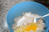 Сирники на парі в мультиварці - Крок 1 Сирники на парі в мультиварці - Крок 1