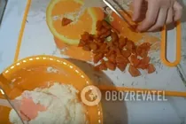 Сирники з курагою - Крок 5 Сирники з курагою - Крок 5