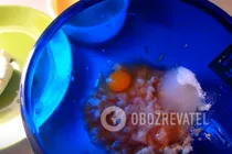 Сирники з грушею - Крок 2 Сирники з грушею - Крок 2