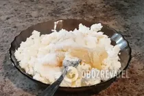 Сирники з бананом без яєць - Крок 3 Сирники з бананом без яєць - Крок 3