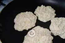 Сирники з висівками - Крок 5 Сирники з висівками - Крок 5