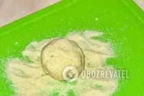Сирники на парі з ягодами - Крок 4 Сирники на парі з ягодами - Крок 4