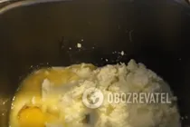 Сырники на дрожжах - Шаг 3 Сырники на дрожжах - Шаг 3