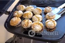 Сырники на гриле с печеной грушей - Шаг 9 Сырники на гриле с печеной грушей - Шаг 9