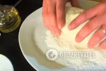 Сырники с кокосовой стружкой - Шаг 5 Сырники с кокосовой стружкой - Шаг 5