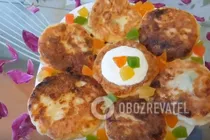Сырники с цукатами - Шаг 10 Сырники с цукатами - Шаг 10