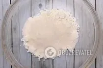 Диетические сырники с кокосовой стружкой - Шаг 1 Диетические сырники с кокосовой стружкой - Шаг 1