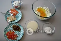 Сирники з цукатами та родзинками - Крок 2 Сирники з цукатами та родзинками - Крок 2