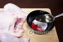 Жареная курица в мультиварке целиком - Шаг 3 Жареная курица в мультиварке целиком - Шаг 3