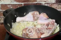 Тушкована курка з підливою - Крок 3 Тушкована курка з підливою - Крок 3