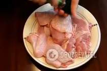 Тушеная курица в чесночном соусе - Шаг 2 Тушеная курица в чесночном соусе - Шаг 2