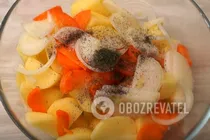 Тушеная курица с картошкой в рукаве - Шаг 3 Тушеная курица с картошкой в рукаве - Шаг 3