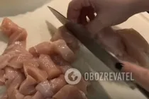 Тушеная курица со сметаной и луком - Шаг 1 Тушеная курица со сметаной и луком - Шаг 1