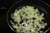 Курица, тушеная в сливках на сковороде - Шаг 1 Курица, тушеная в сливках на сковороде - Шаг 1