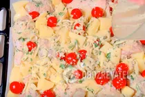 Тушкована курка з картоплею у вершках - Крок 11 Тушкована курка з картоплею у вершках - Крок 11