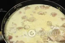 Курица, тушеная в сливках на сковороде - Шаг 5 Курица, тушеная в сливках на сковороде - Шаг 5