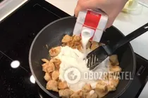 Тушеная курица со сметаной и луком - Шаг 6 Тушеная курица со сметаной и луком - Шаг 6