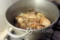 Курица, тушеная в белом вине - Шаг 4 Курица, тушеная в белом вине - Шаг 4